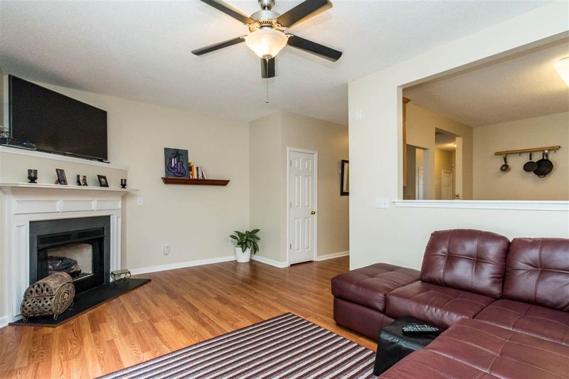 516 Auburn Sq, Durham, NC 27713
