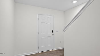 516 Chestnut Oak Dr, Sanford, NC 27332