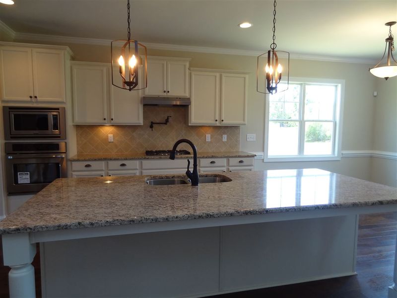 516 Coalyard Dr, Garner, NC 27529