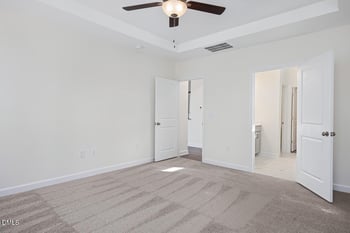 516 Crescent Wood Trl, Zebulon, NC 27597