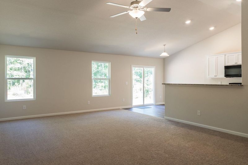 516 Flannel Way, Zebulon, NC 27597