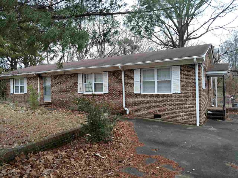 516 N Franklin St, Wake Forest, NC 27587