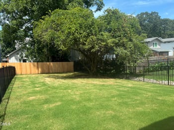 516 Heather Dr, Raleigh, NC 27606