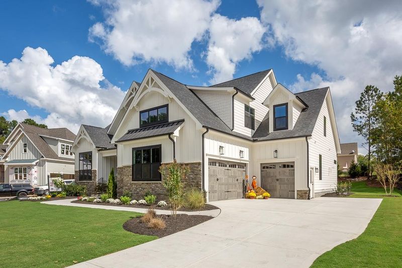 516 Myrna Ln, Wake Forest, NC 27587