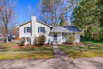 516 Northclift Dr, Raleigh, NC 27609