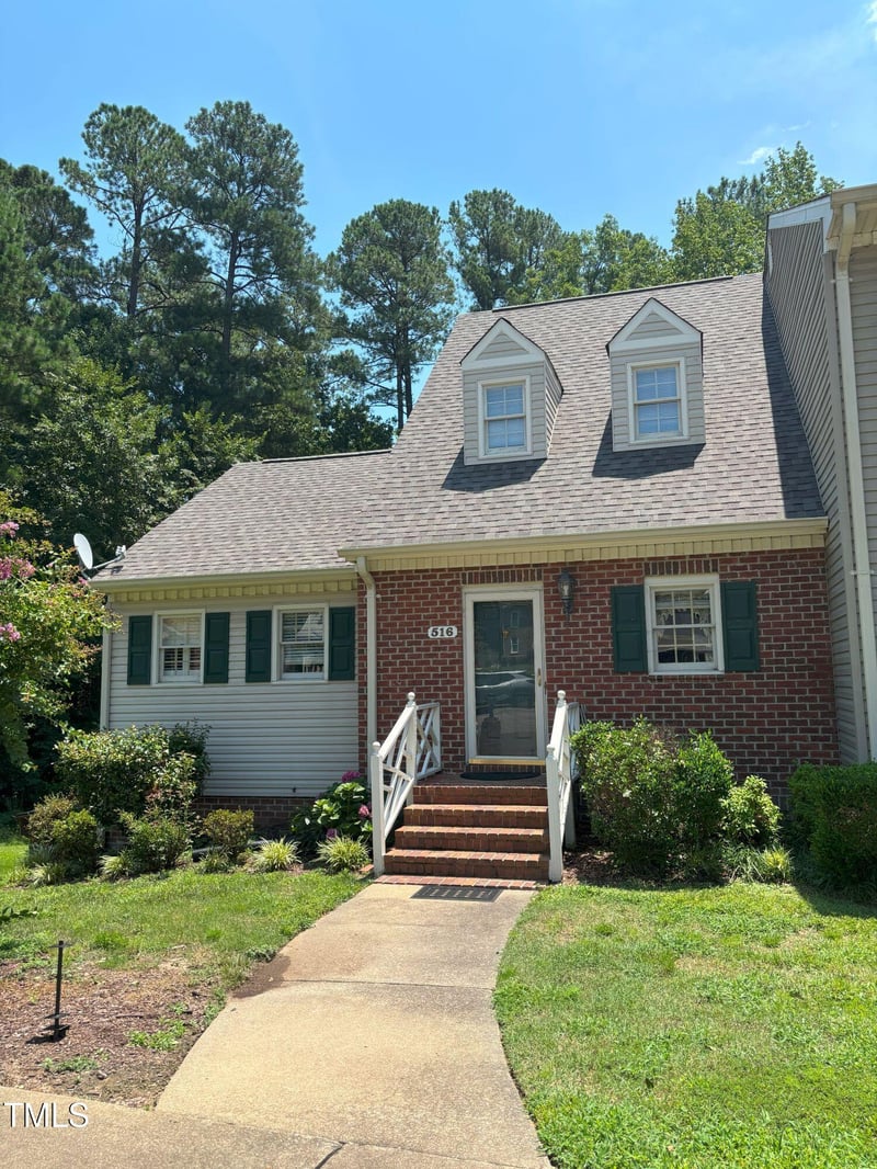 516 Olde Towne Dr, Sanford, NC 27330