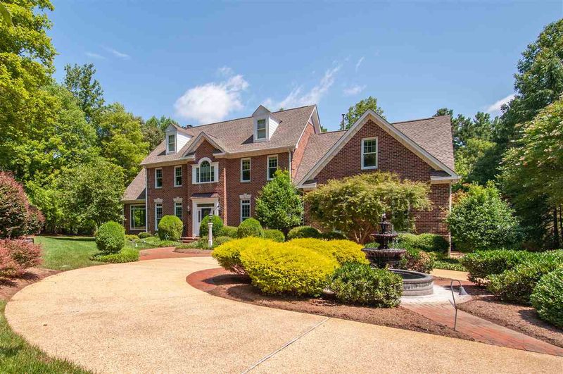 516 Pendleton Lake Rd, Raleigh, NC 27614