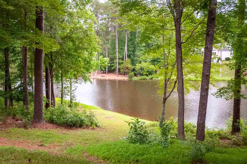 516 Pendleton Lake Rd, Raleigh, NC 27614