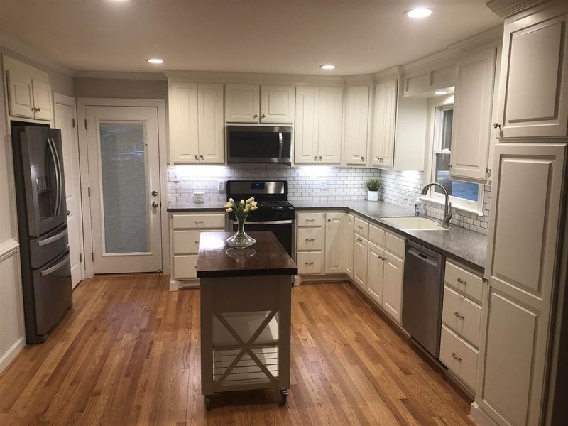 516 Pierce St, Sanford, NC 27330