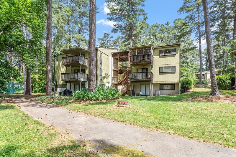 516 Pine Ridge Pl #516, Raleigh, NC 27612