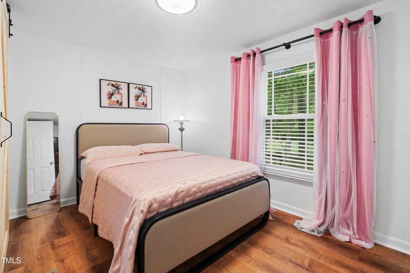 5160 Virginia Pine Trl, Mebane, NC 27302