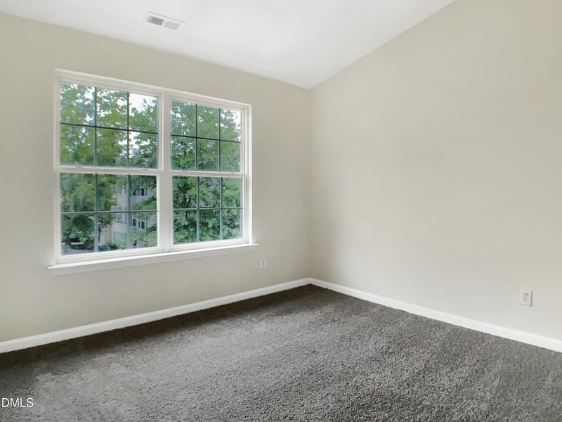 5163 Sandy Banks Rd, Raleigh, NC 27616