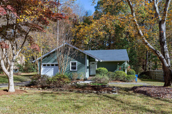 517 Ashebrook Dr, Raleigh, NC 27609