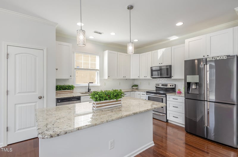 517 Birchrun Dr, Durham, NC 27712