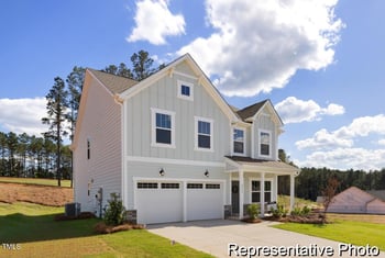 517 Brocklyn St #63, Benson, NC 27504