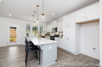 517 Brocklyn St #63, Benson, NC 27504