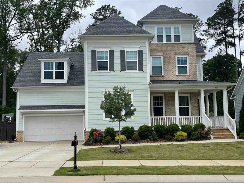 517 Canterwood Dr, Apex, NC 27539