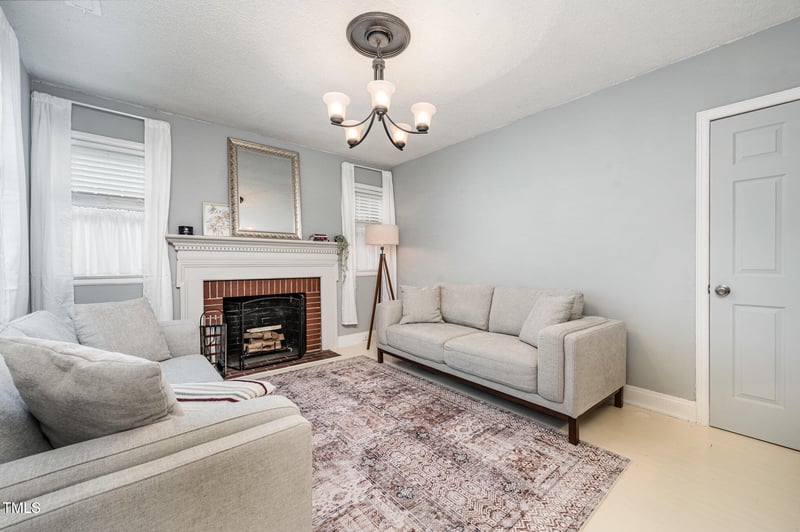 517 Club Blvd, Durham, NC 27704