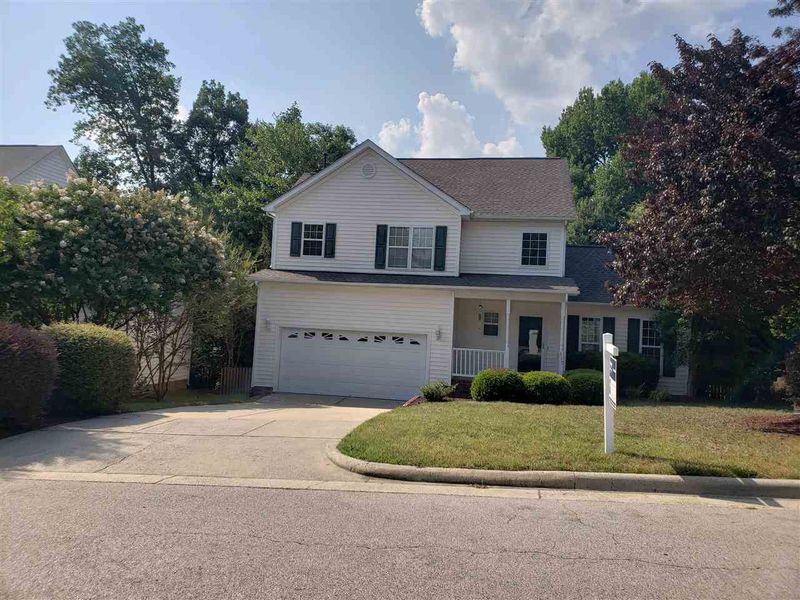 517 S Coalport Dr, Apex, NC 27502