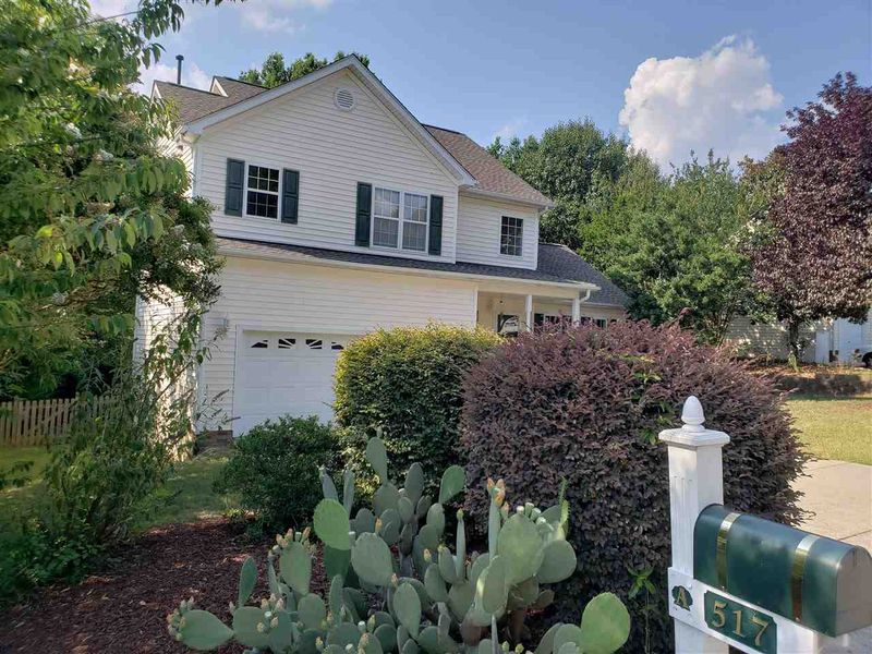 517 S Coalport Dr, Apex, NC 27502