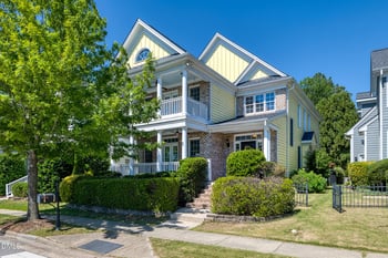 517 Commons Walk Cir, Cary, NC 27519