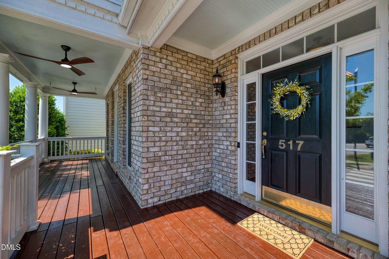 517 Commons Walk Cir, Cary, NC 27519