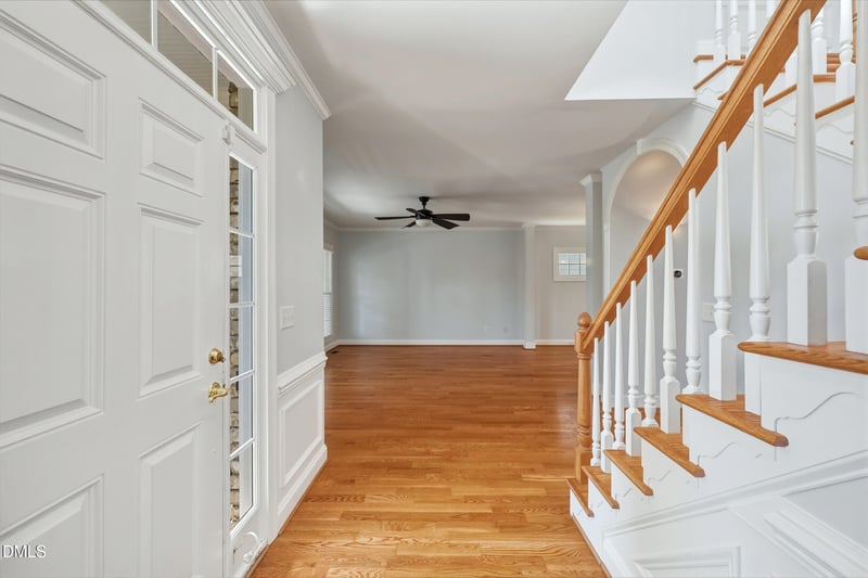 517 Commons Walk Cir, Cary, NC 27519