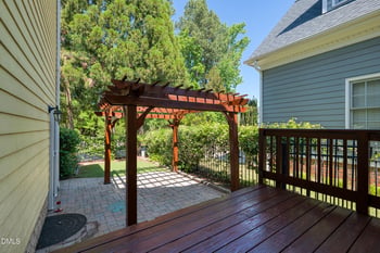 517 Commons Walk Cir, Cary, NC 27519