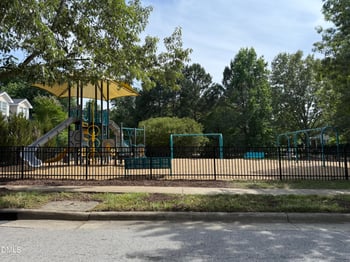 517 Commons Walk Cir, Cary, NC 27519