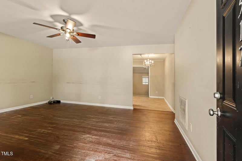 517 Cooper Rd, Raleigh, NC 27610
