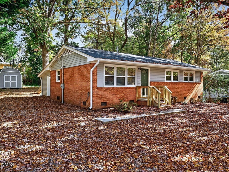 517 Cooper Rd, Raleigh, NC 27610