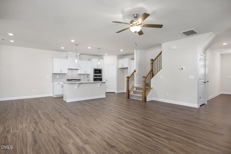 517 Crescent Wood Trl, Zebulon, NC 27597