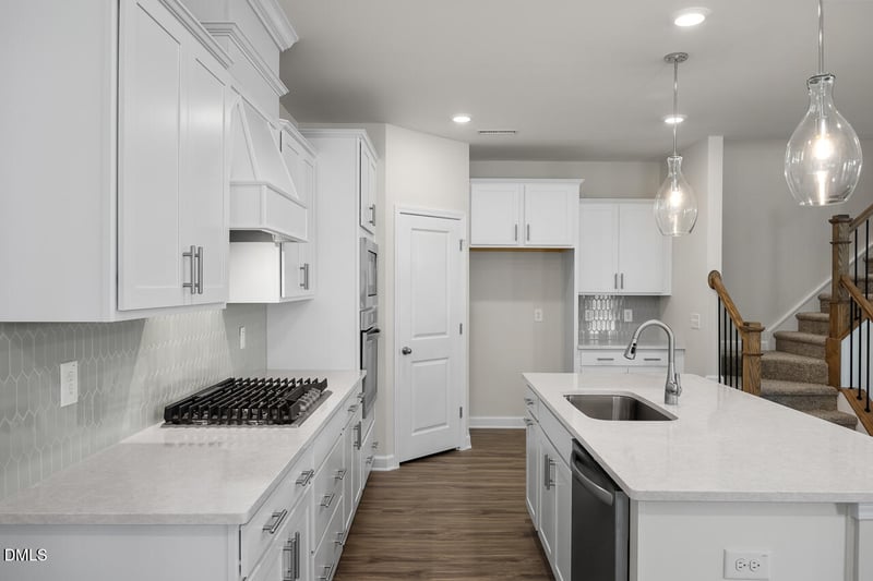 517 Crescent Wood Trl, Zebulon, NC 27597