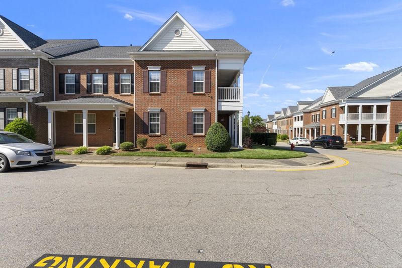 517 Dragby Ln, Raleigh, NC 27603