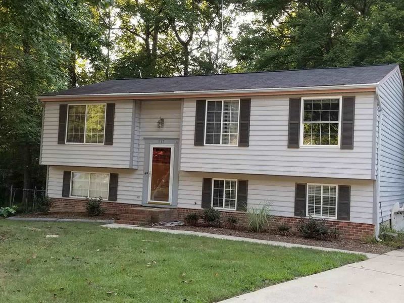 517 Drolmond Dr, Raleigh, NC 27615