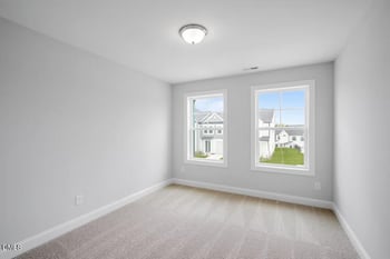 517 Eversden Dr, Zebulon, NC 27597