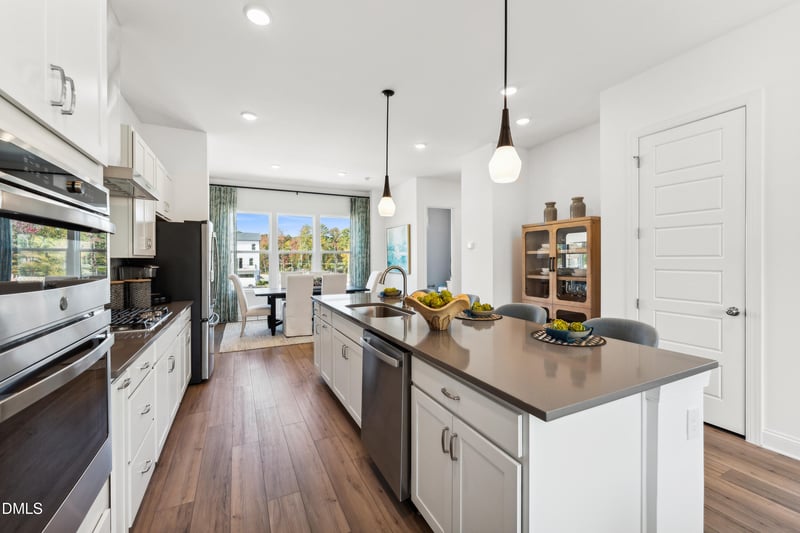 517 Hedrick Rdg Rd, Cary, NC 27519