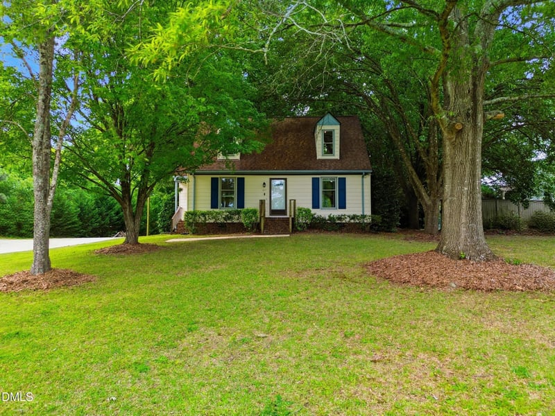 517 Lake Glad Rd, Wendell, NC 27591