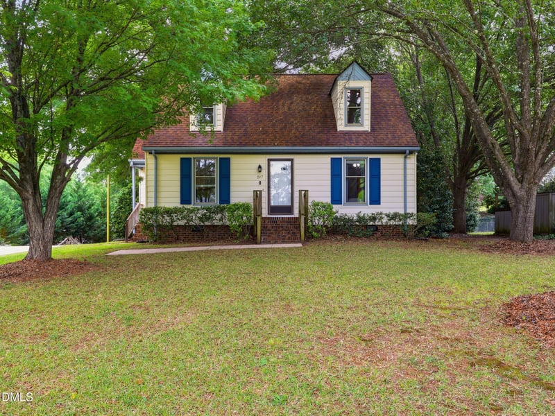 517 Lake Glad Rd, Wendell, NC 27591