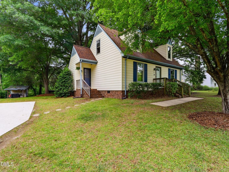 517 Lake Glad Rd, Wendell, NC 27591