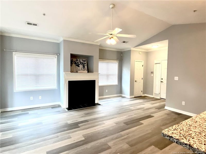 517 Lionshead Rd #10, Fayetteville, NC 28311