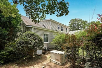 517 Northview Dr, Fayetteville, NC 28303
