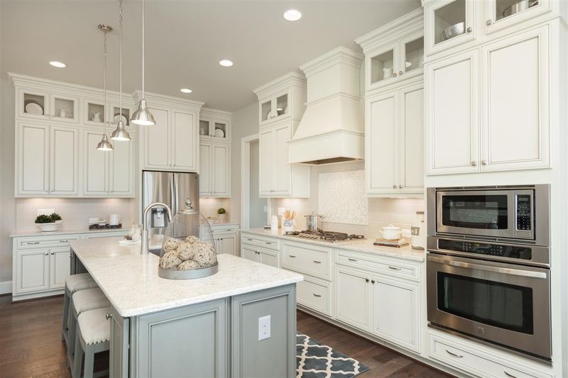 517 Parkhurst Pl, Cary, NC 27519