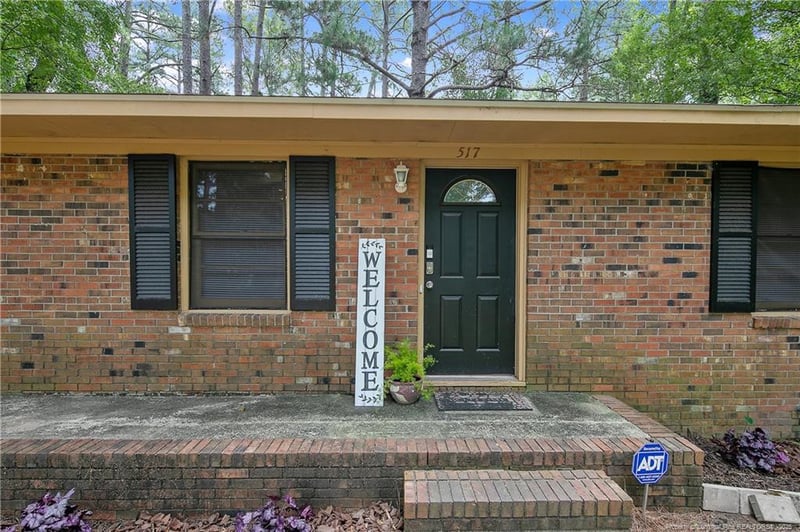 517 Regent Ct, Fayetteville, NC 28314