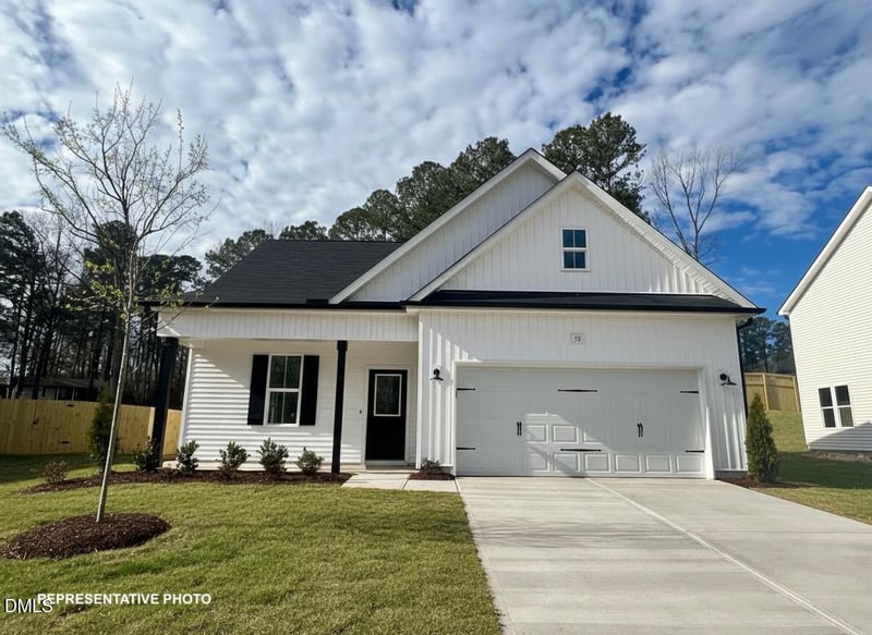 517 Springtooth Dr, Zebulon, NC 27597
