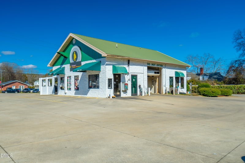 517 West St, Pittsboro, NC 27312