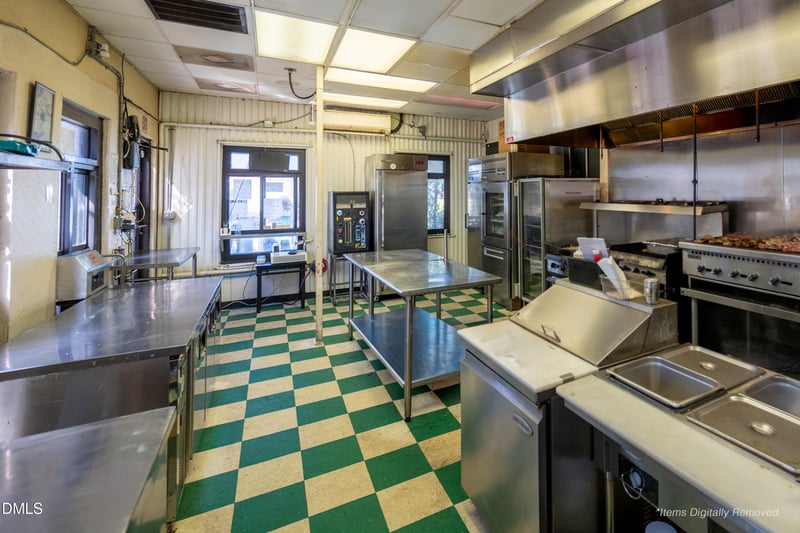 517 West St, Pittsboro, NC 27312