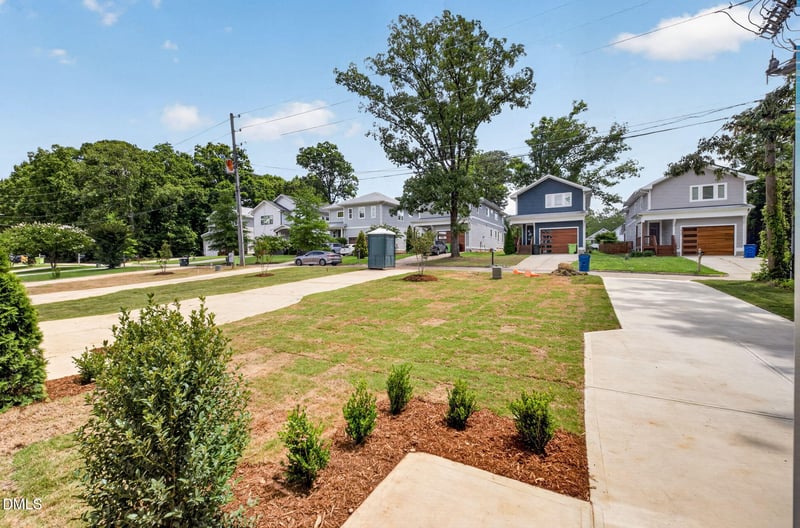 518 12 Heather Dr, Raleigh, NC 27606
