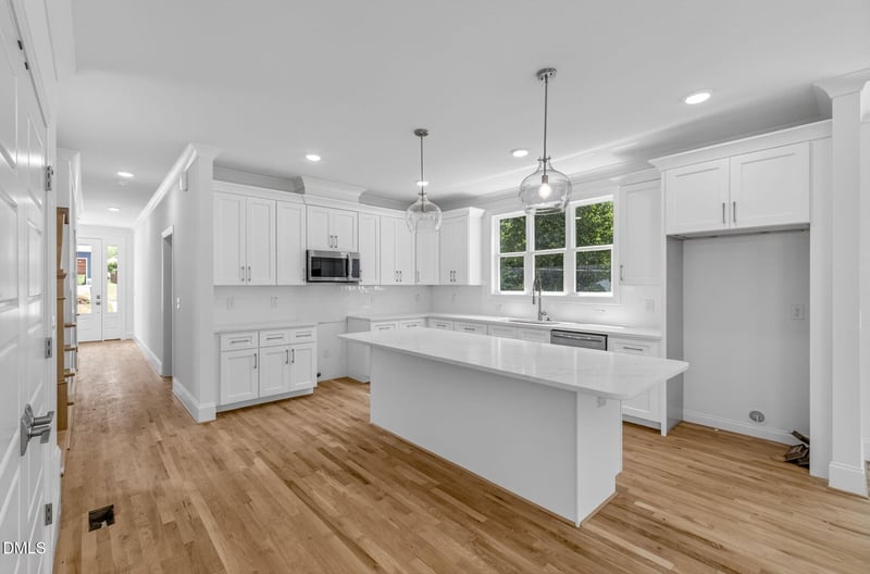 518 12 Heather Dr, Raleigh, NC 27606
