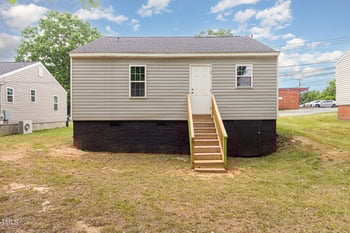 518 Avon Ave, Burlington, NC 27215